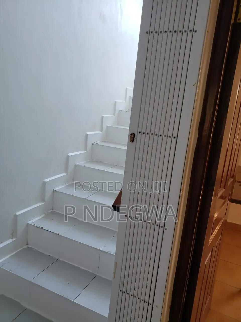 6bdrm Maisonette in Wilmary Estate, Allsops for sale
