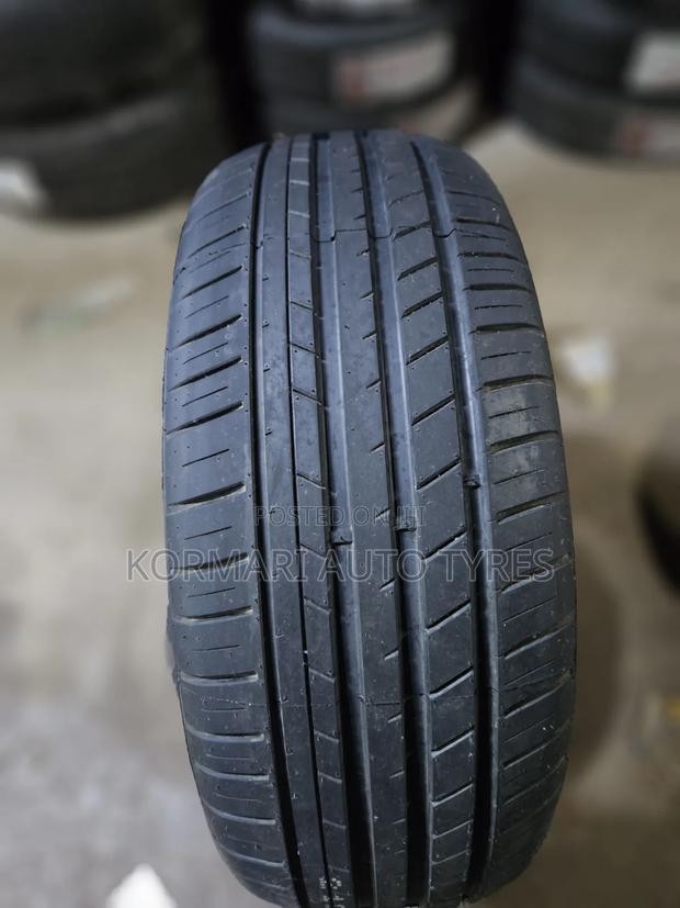 215/55r17 Habilead Tire - thumbnail 3