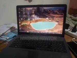 Laptop HP 250 G7 4GB Intel Core i3 SSD 256GB