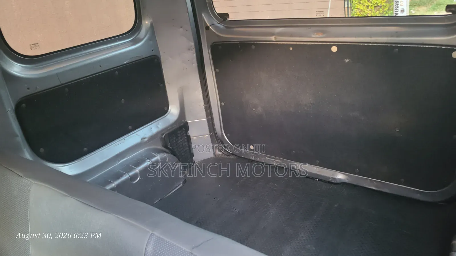 Nissan NV100 Clipper 2013 Gray