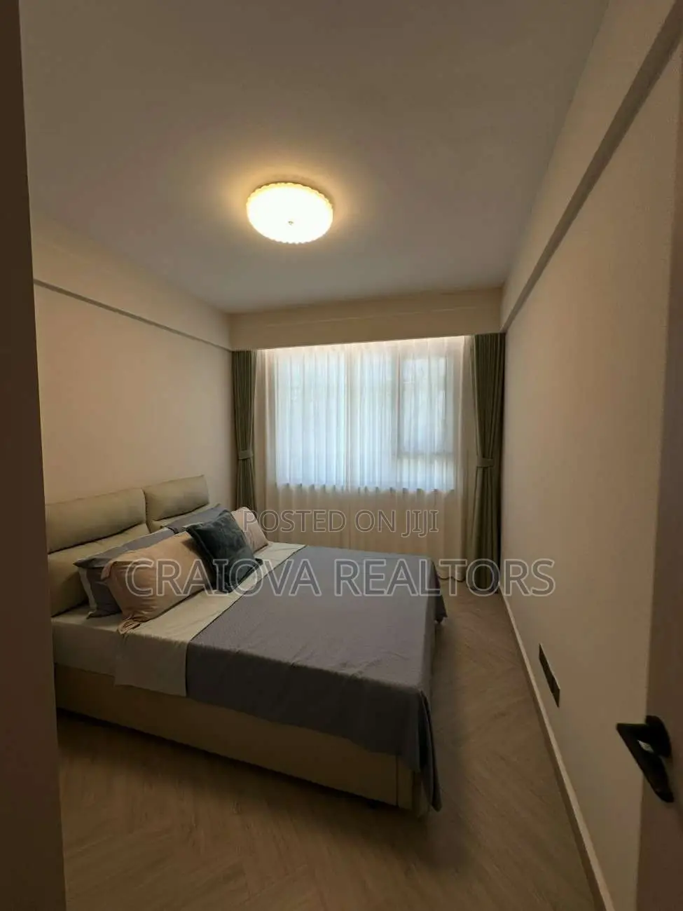 3bdrm Apartment in Hotel 67 Area for sale