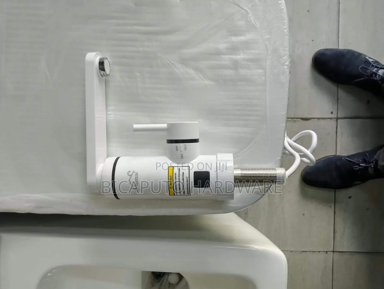 Instant Water Heater Basin Tap White