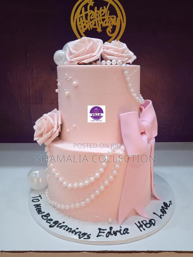 Manchester United & Elegant Birthday Cakes – Villa Valentino