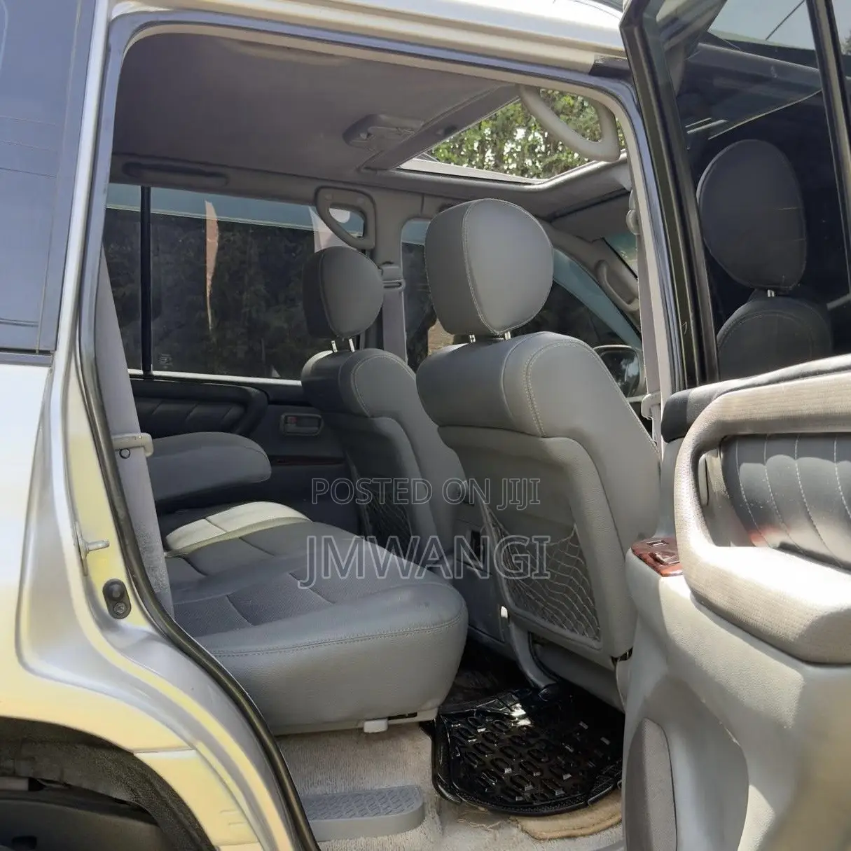 Toyota Land Cruiser 2003 Brown