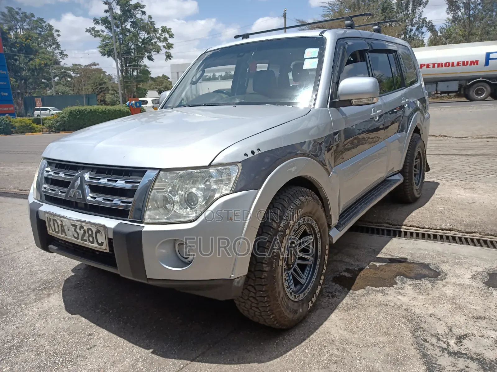 Mitsubishi Pajero V90 3.2 DI-D 2013 Silver