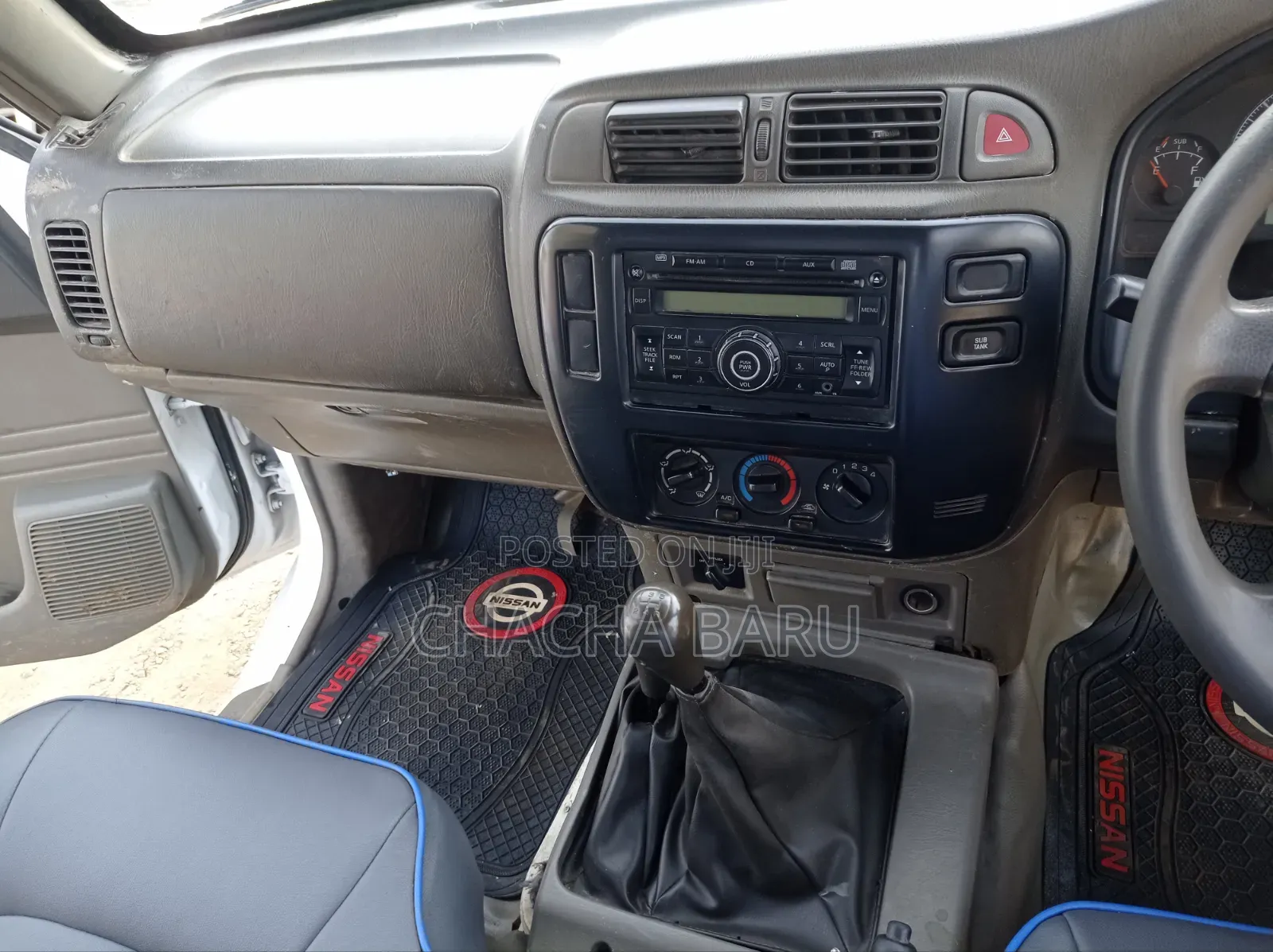 Nissan Pick-Up 2016 White