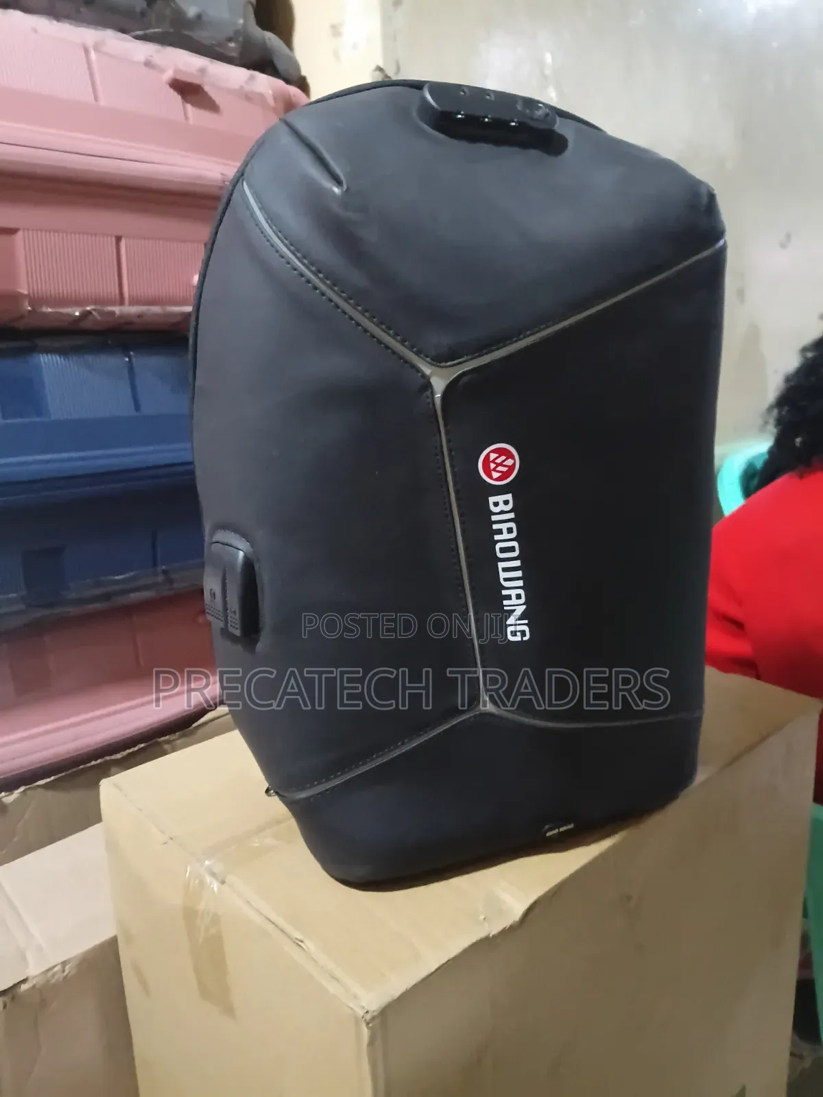 Professional Laptop Backpack – Spacious & Protective