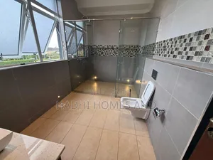 4bdrm Mansion in Tatu City, Nairobi Central for rent