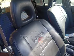 Toyota RAV4 2004 White