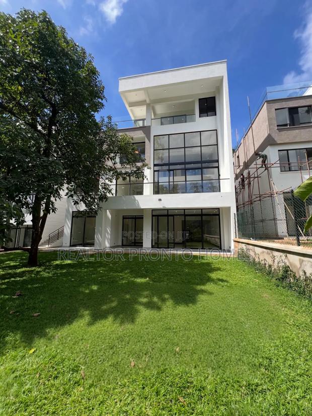 5bdrm Villa in Westlands, Spring Valley for rent