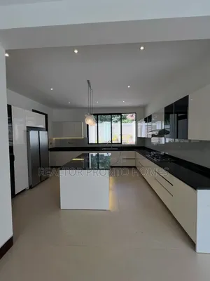 5bdrm Villa in Westlands, Spring Valley for rent