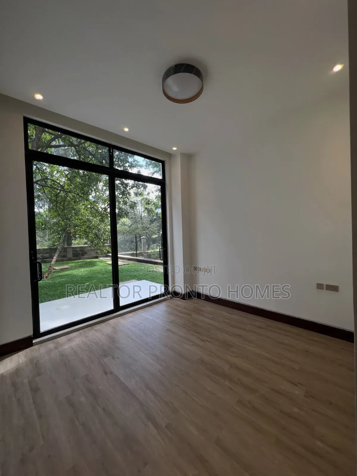 5bdrm Villa in Westlands, Spring Valley for rent
