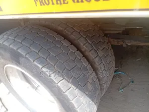 Isuzu NQR Xtra