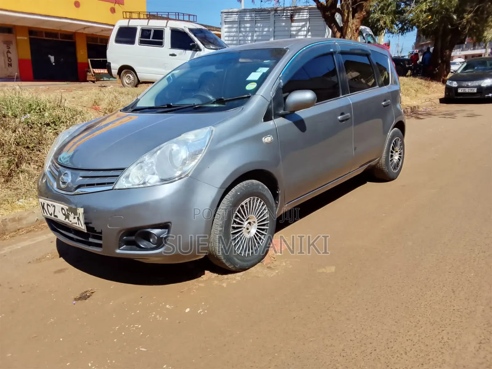 Nissan Note 2013 Gray