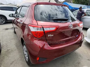 Toyota Vitz 2019 Red