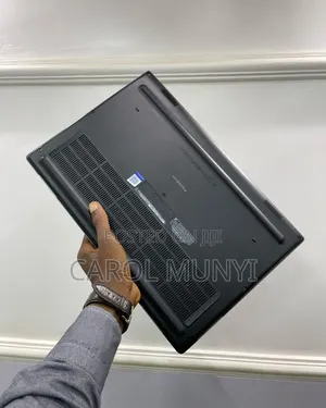 Laptop Dell Precision 7530 32GB Intel Core i7 SSD 512GB