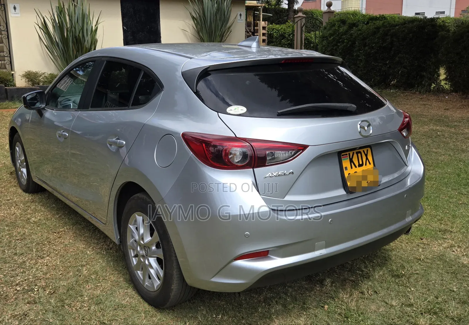 Mazda Axela 2018 Silver