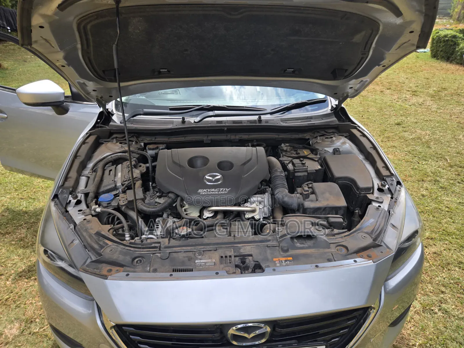 Mazda Axela 2018 Silver