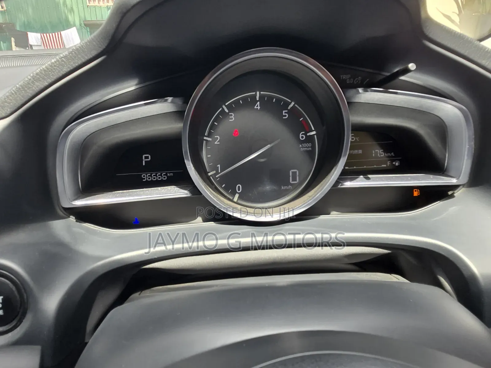 Mazda Axela 2018 Silver