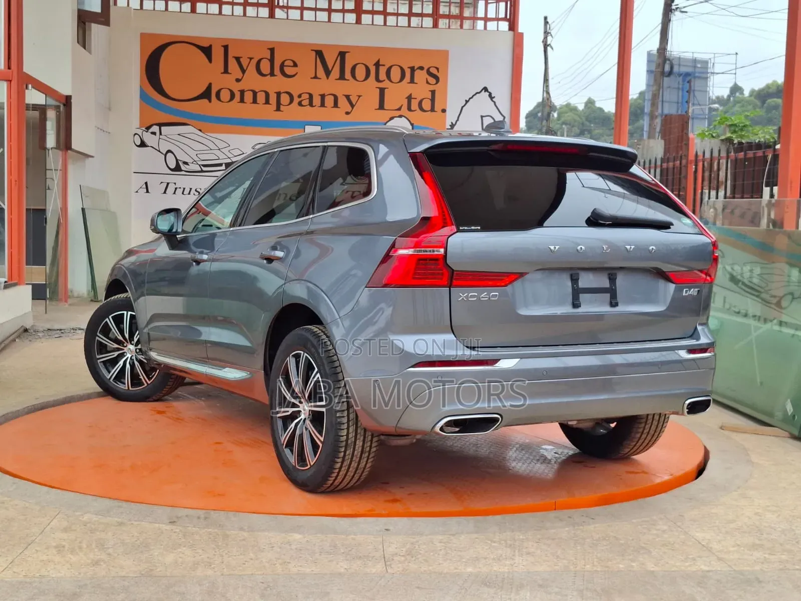 Volvo XC60 2019 Gray