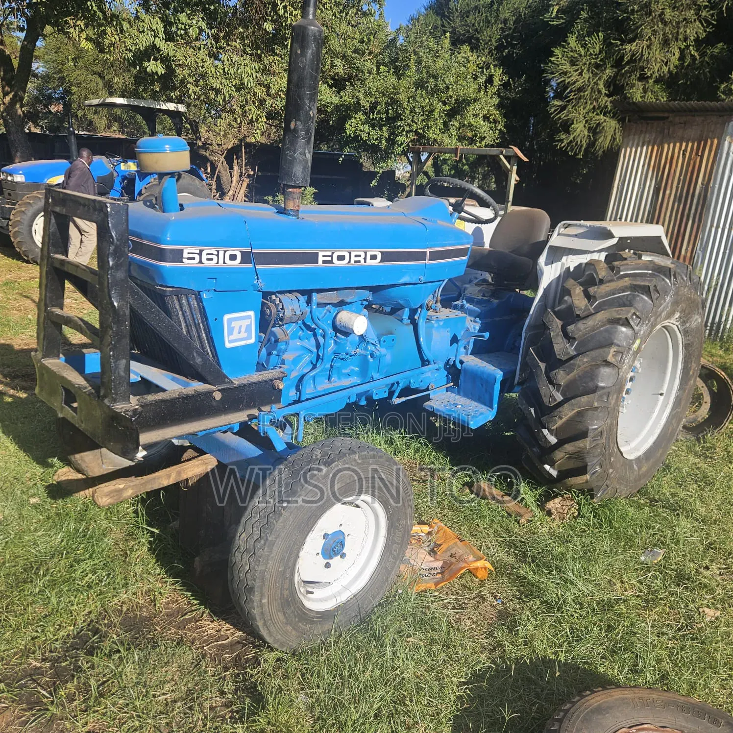 Tractor Ford 5610 Blue 2wd