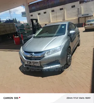 Honda Grace 2016 Gray