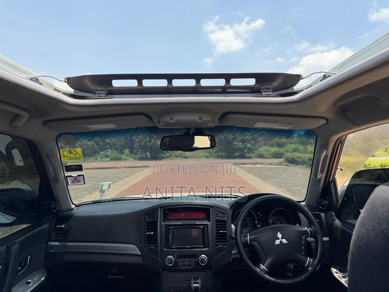 Mitsubishi Pajero 3.2 Di-Dc GLS 2012 White