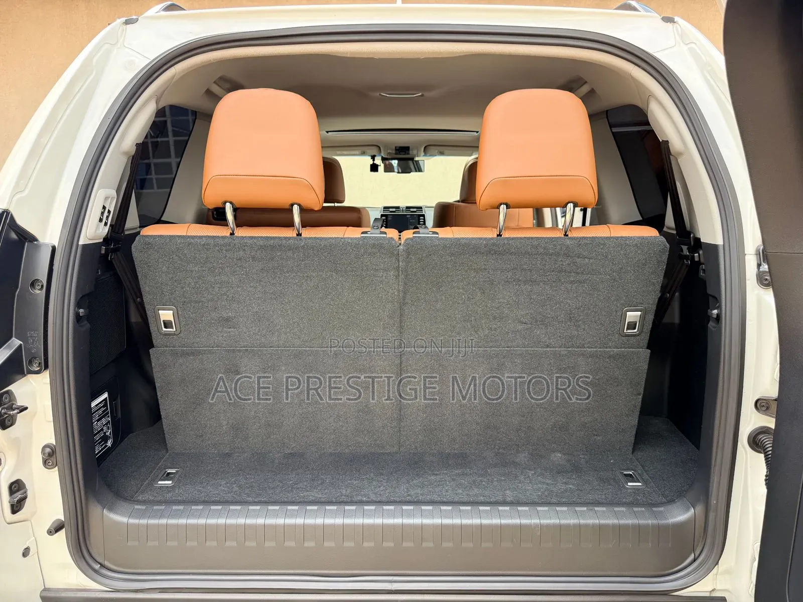 Toyota Land Cruiser Prado 2022 White