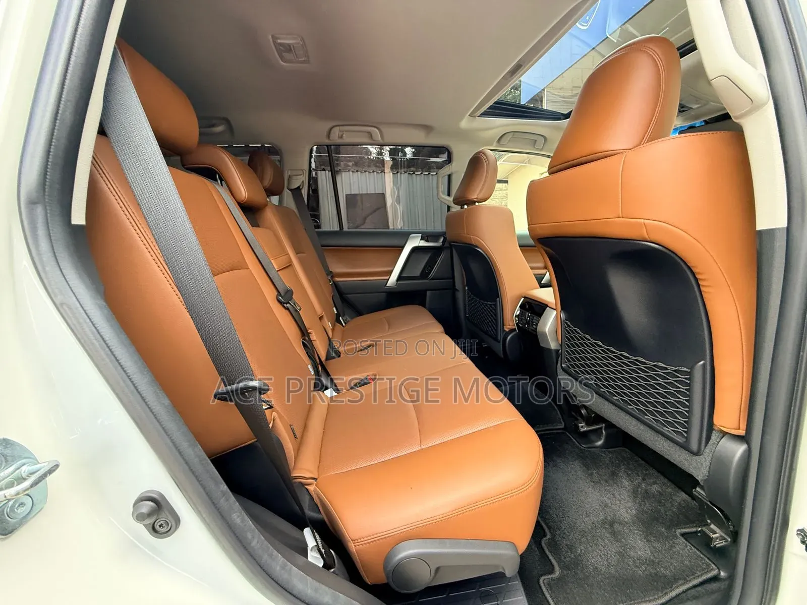 Toyota Land Cruiser Prado 2022 White