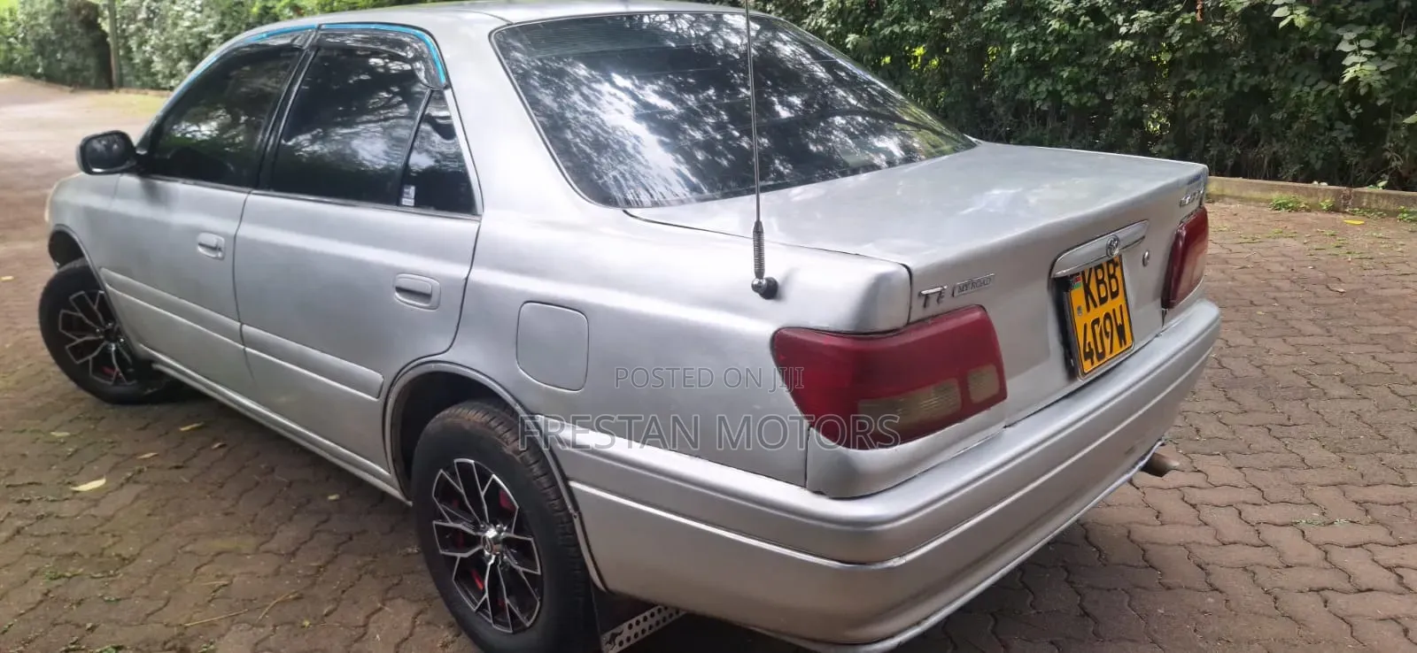 Toyota Carina 2001 Silver