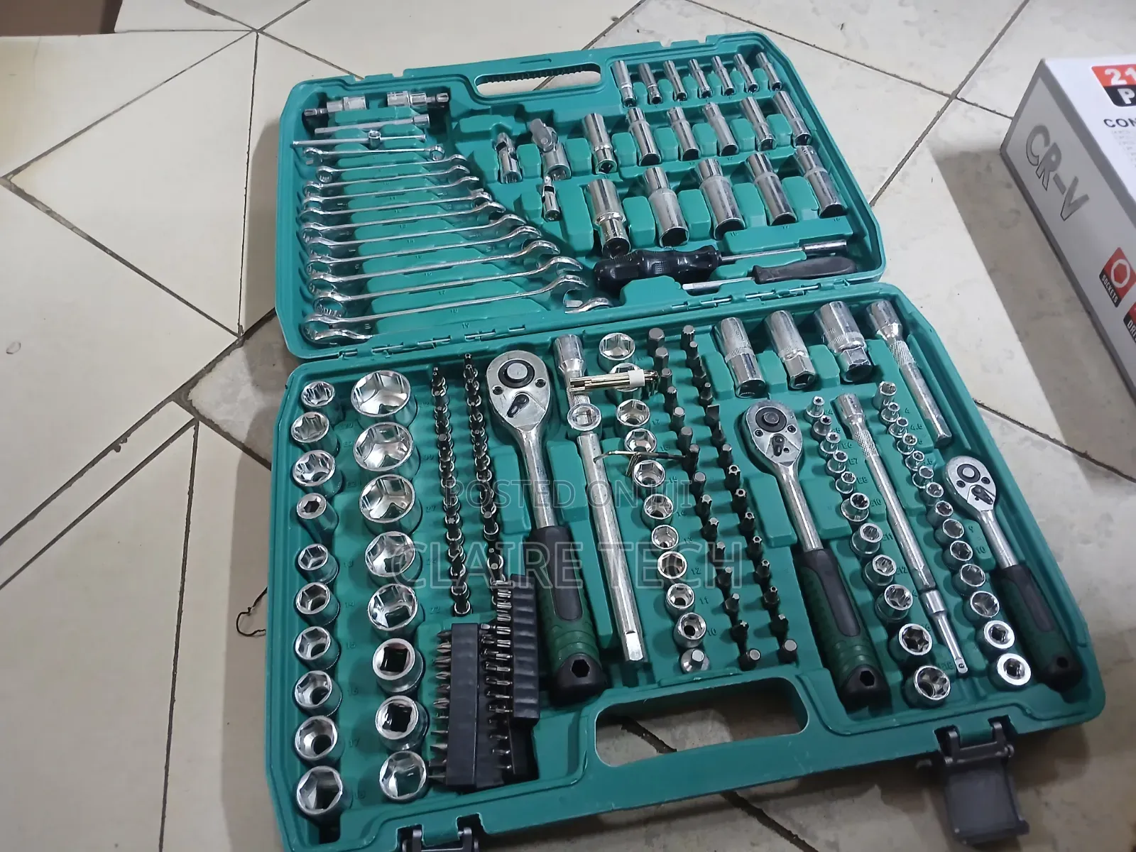 216pcs Complete Mechanics Tool Box – Heavy Duty