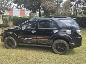 Toyota Fortuner 3.0 D AWD 2014 Black