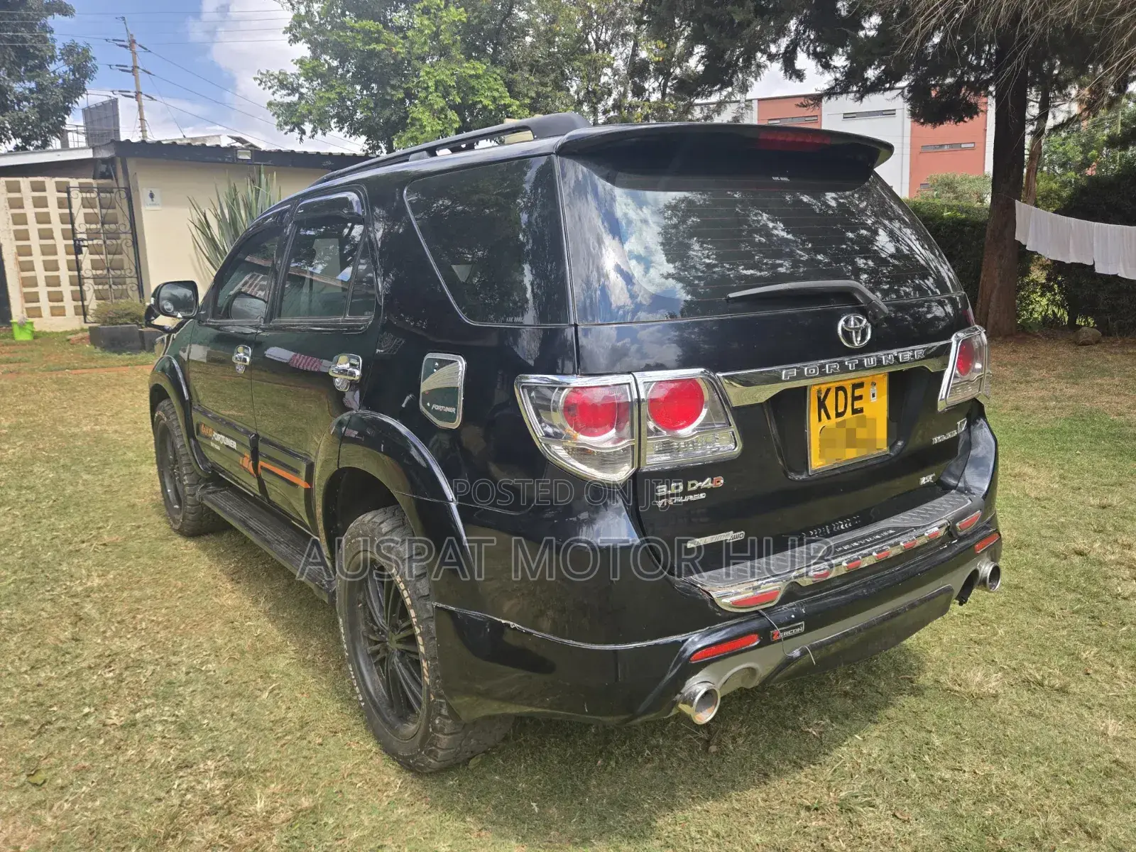 Toyota Fortuner 3.0 D AWD 2014 Black