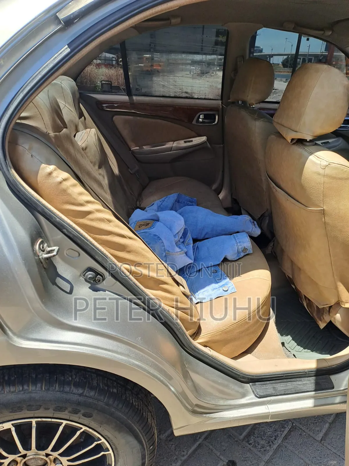 Nissan Bluebird 2003 Gold