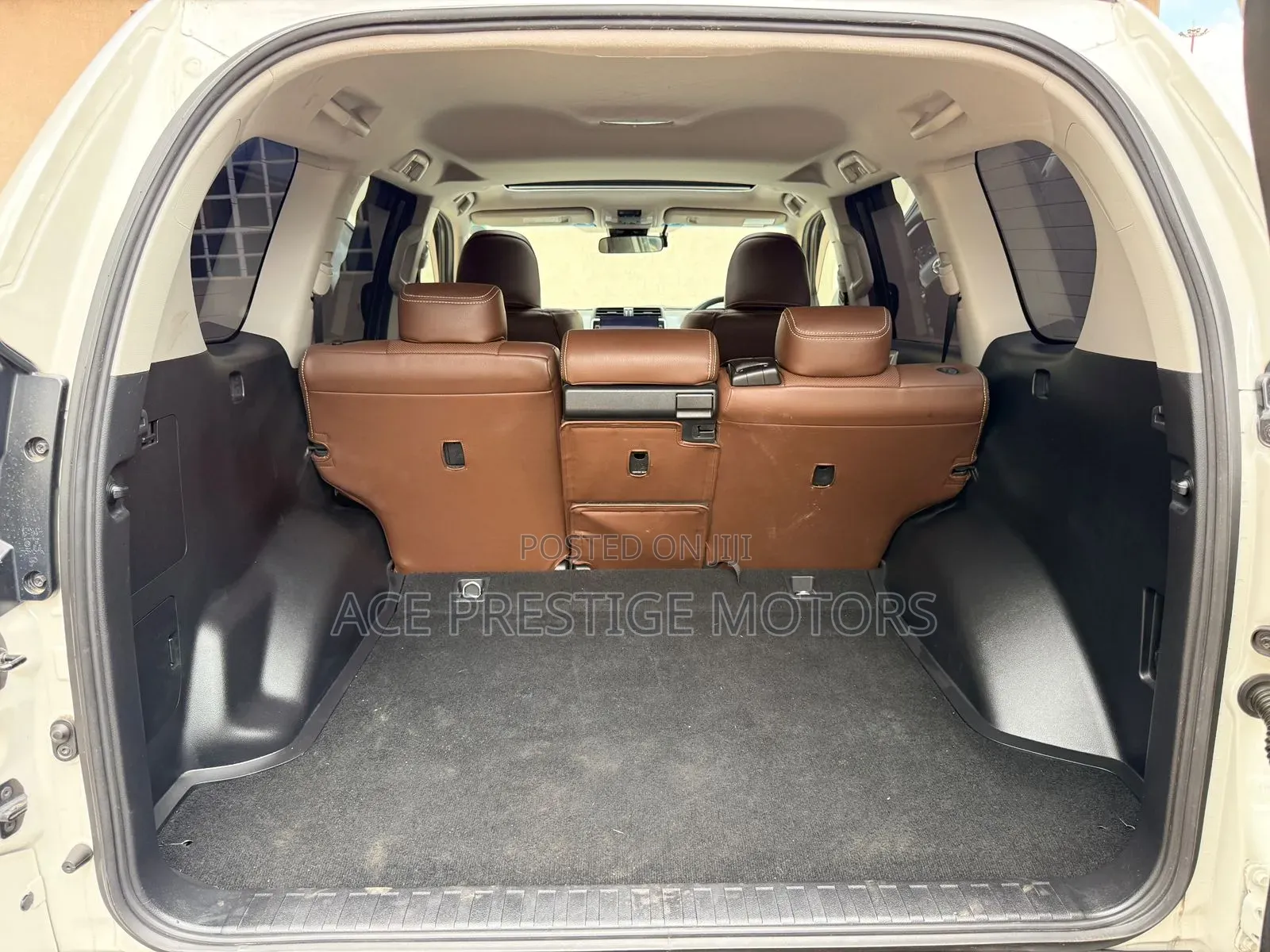 Toyota Land Cruiser Prado 2021 White