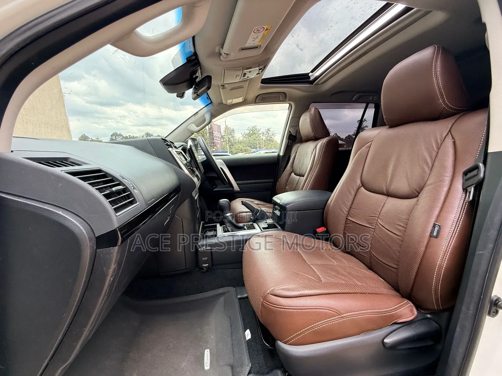 Toyota Land Cruiser Prado 2021 White
