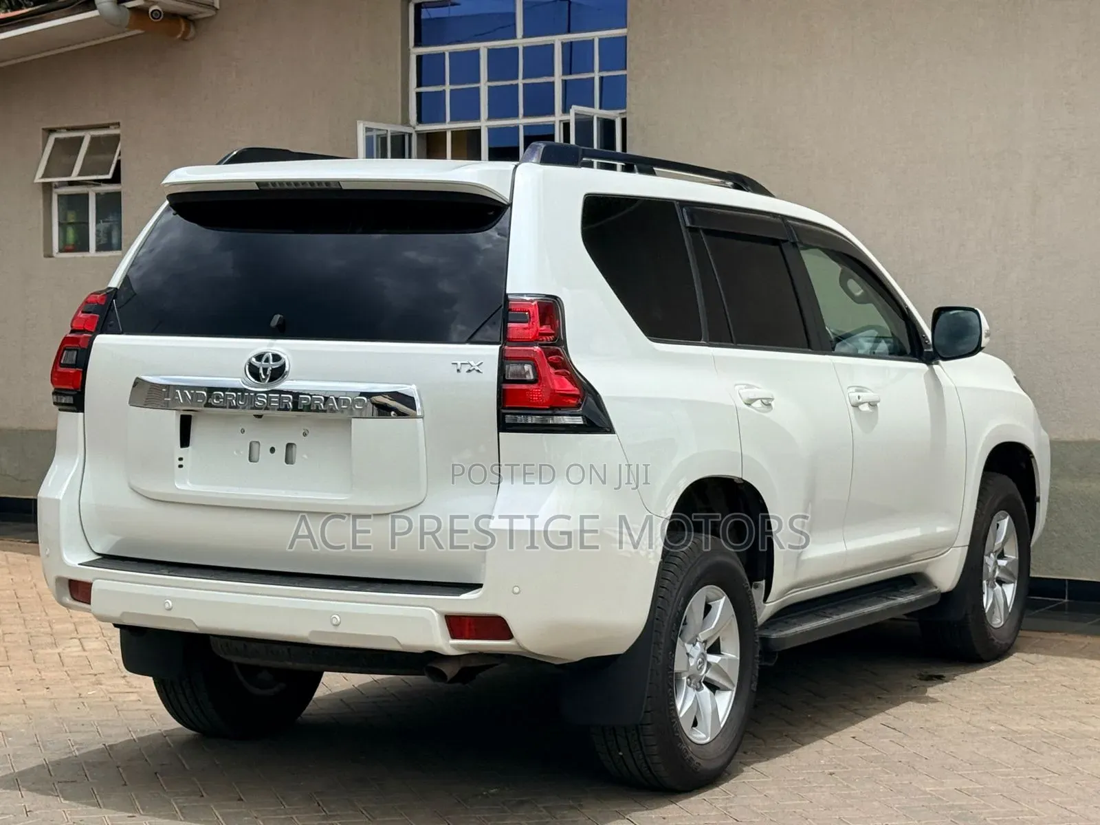 Toyota Land Cruiser Prado 2021 White