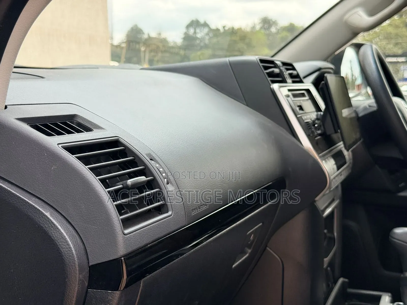Toyota Land Cruiser Prado 2021 White