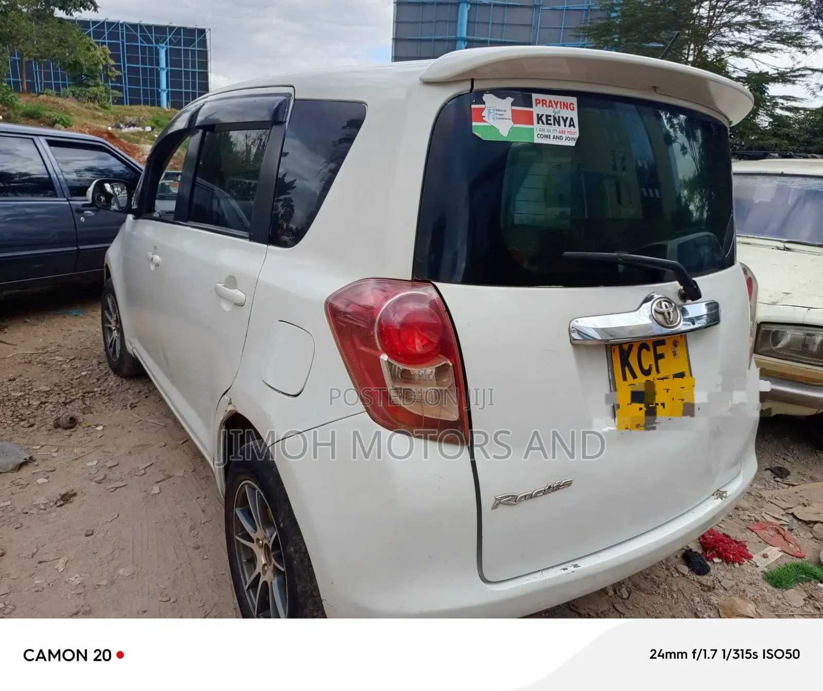 Toyota Ractis 2009 White