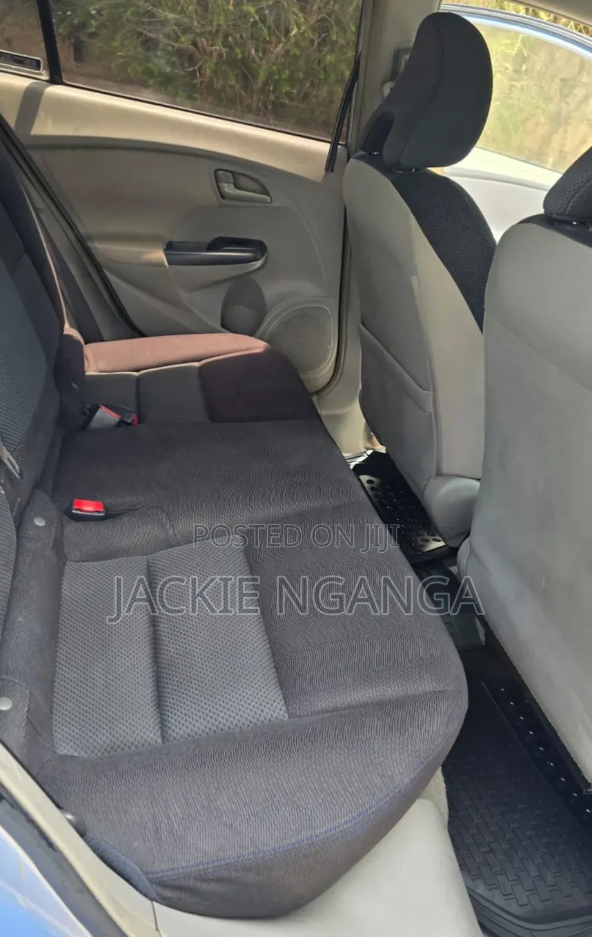 Honda Insight 2010 Blue