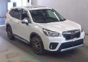 Subaru Forester 2018 White