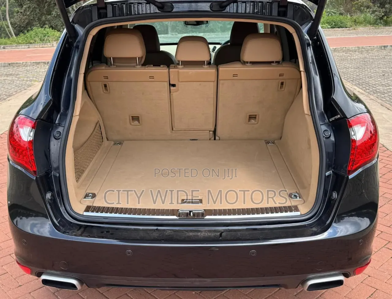 Porsche Cayenne 2014 Black