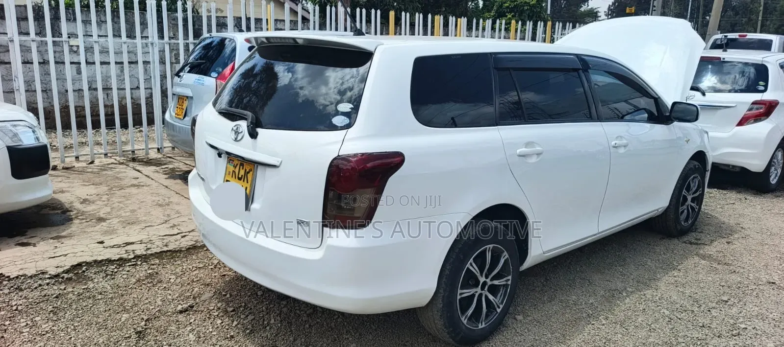 Toyota Corolla Fielder 2013 White
