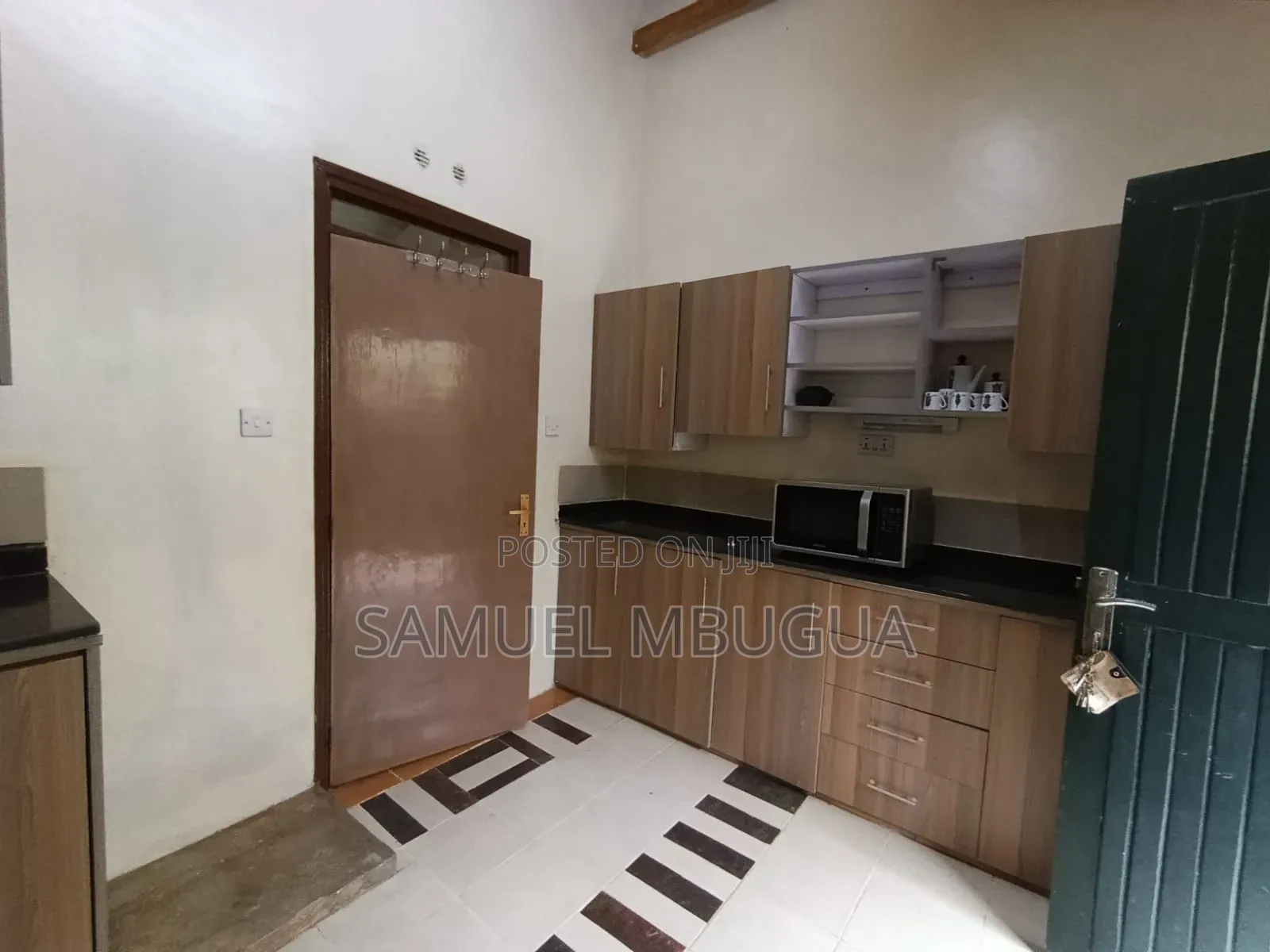 3bdrm Bungalow in Karen for rent