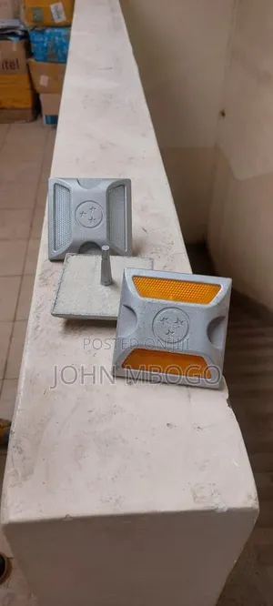 Aluminium Road Stud / Cat Eyes