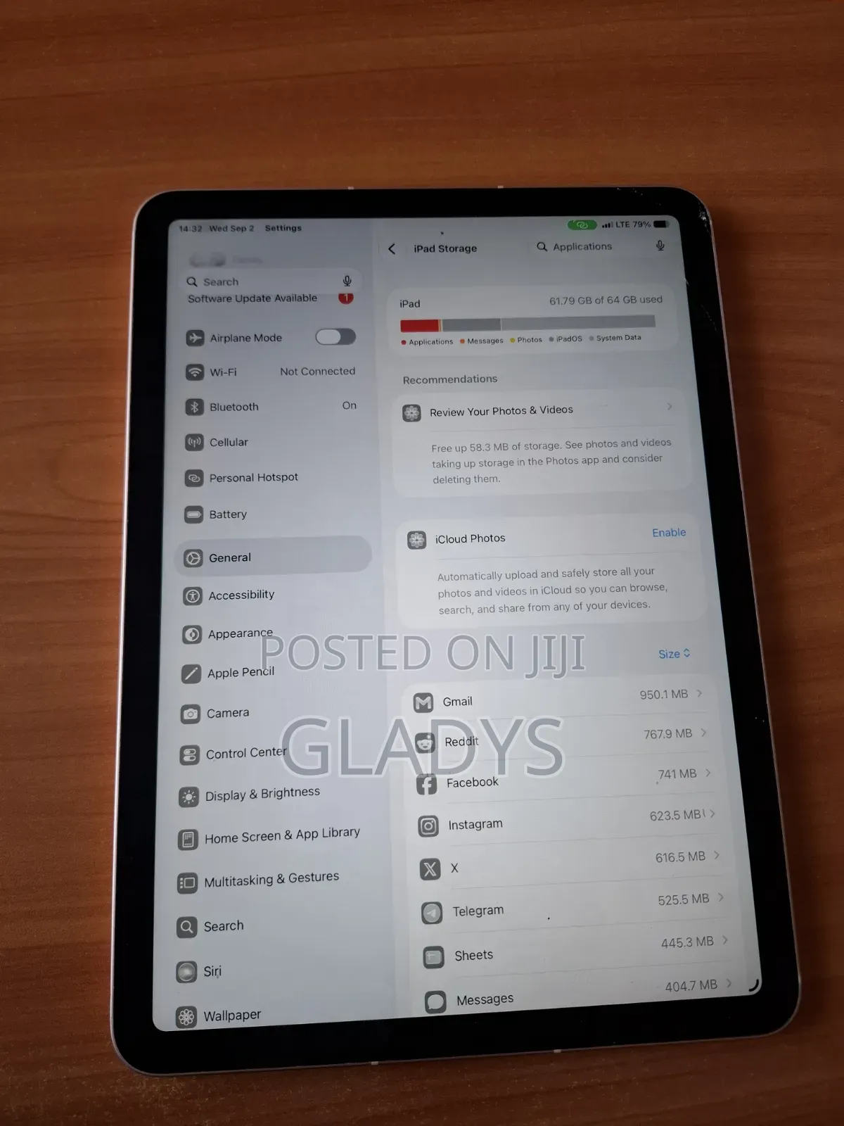 Apple iPad Air (2020) 64 GB Pink