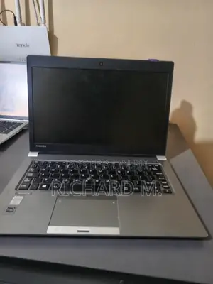 Laptop Toshiba Portege R30 4GB Intel Core i5 SSD 128GB