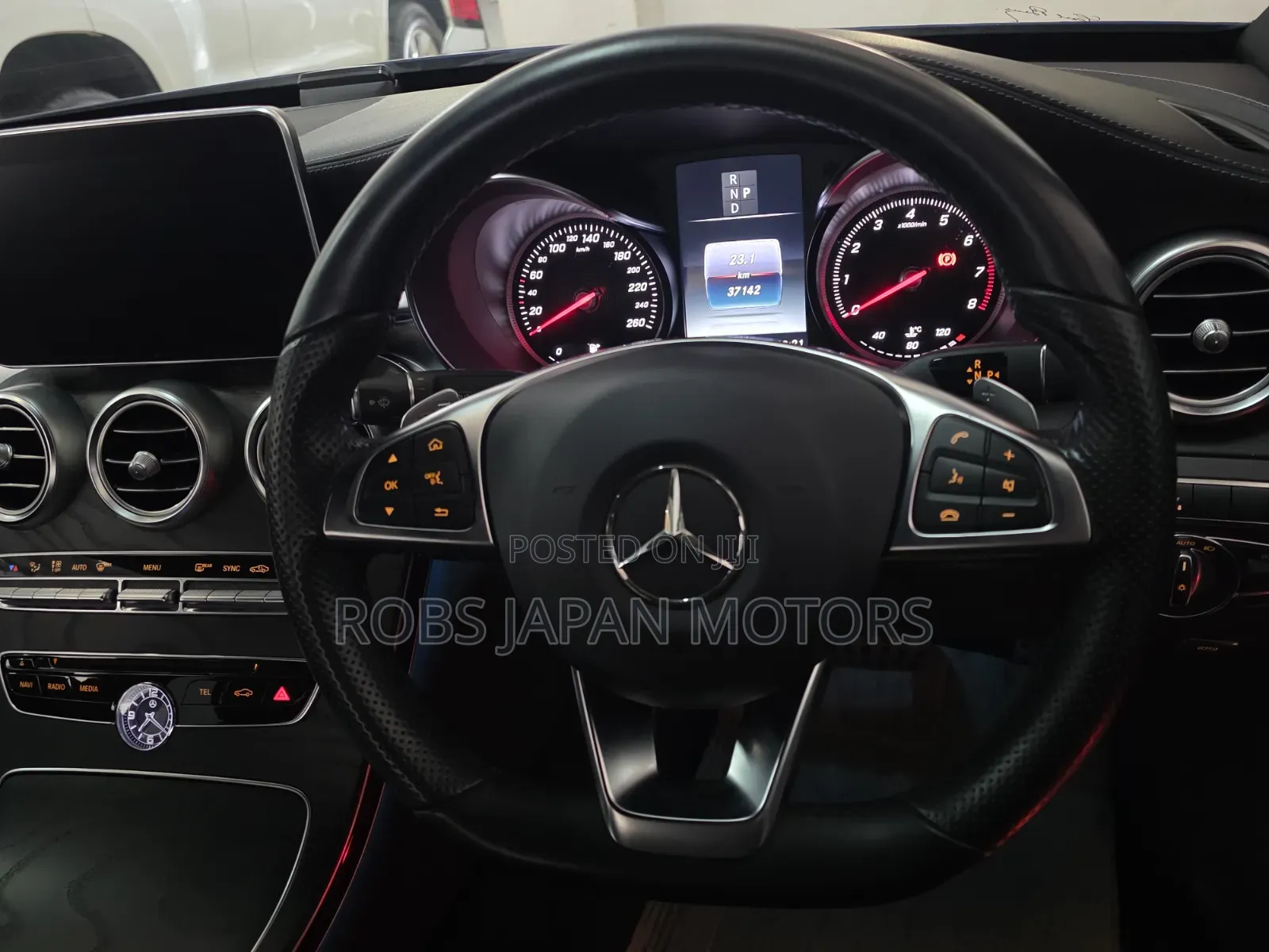Mercedes-Benz C200 2018 Blue