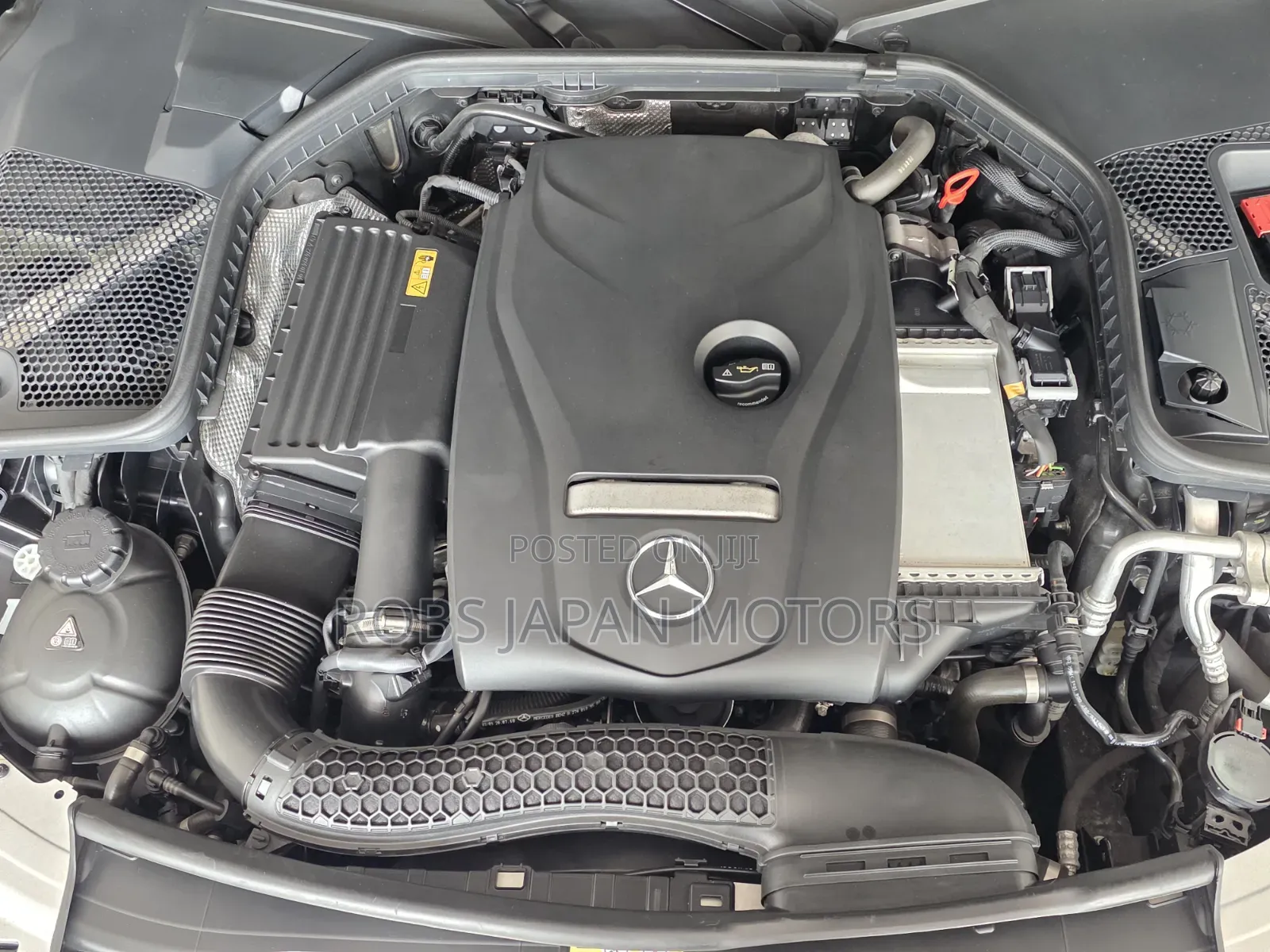 Mercedes-Benz C200 2018 Blue