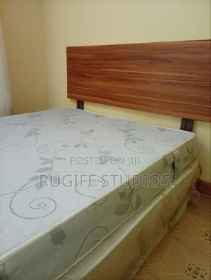 Slumberland Orthopedic 5by6 Mattress With Bed